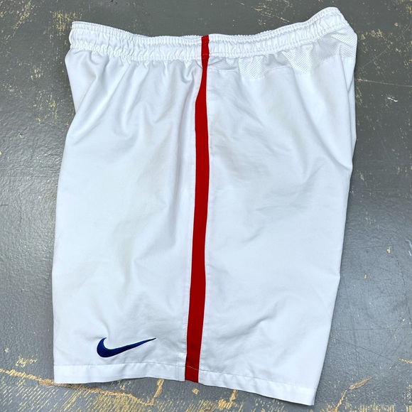 Nike USWNT Soccer Shorts 578027-105 XL White Red 2 Star Crest 2014 Alex Morgan - Picture 4 of 13